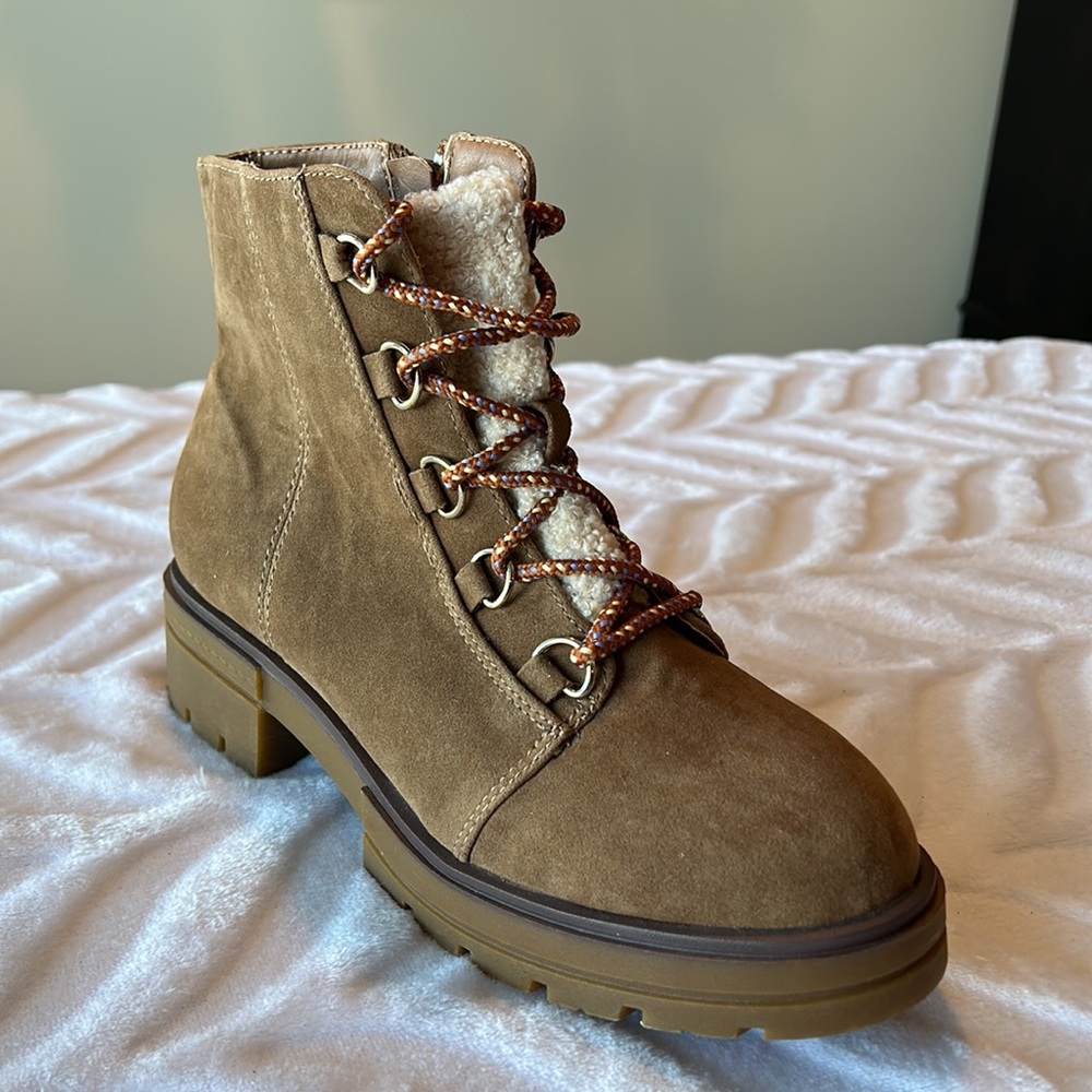 Jellypop Lace-Up Boots